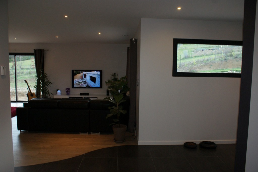 coin télé dans le salon